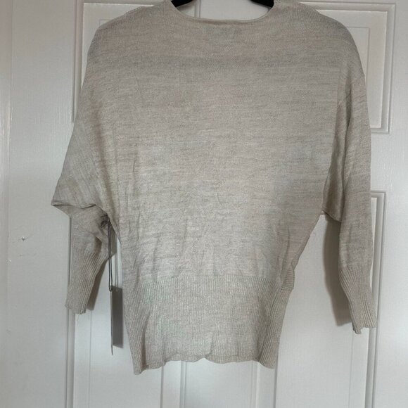 NTW Jennifer Lopez Sweater - Picture 3 of 5